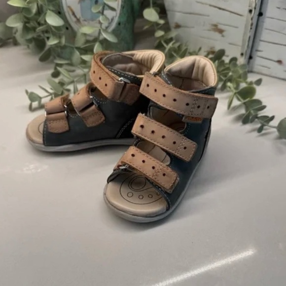 Memo Toddler Orthopedic Shoes - Picture 1 of 5